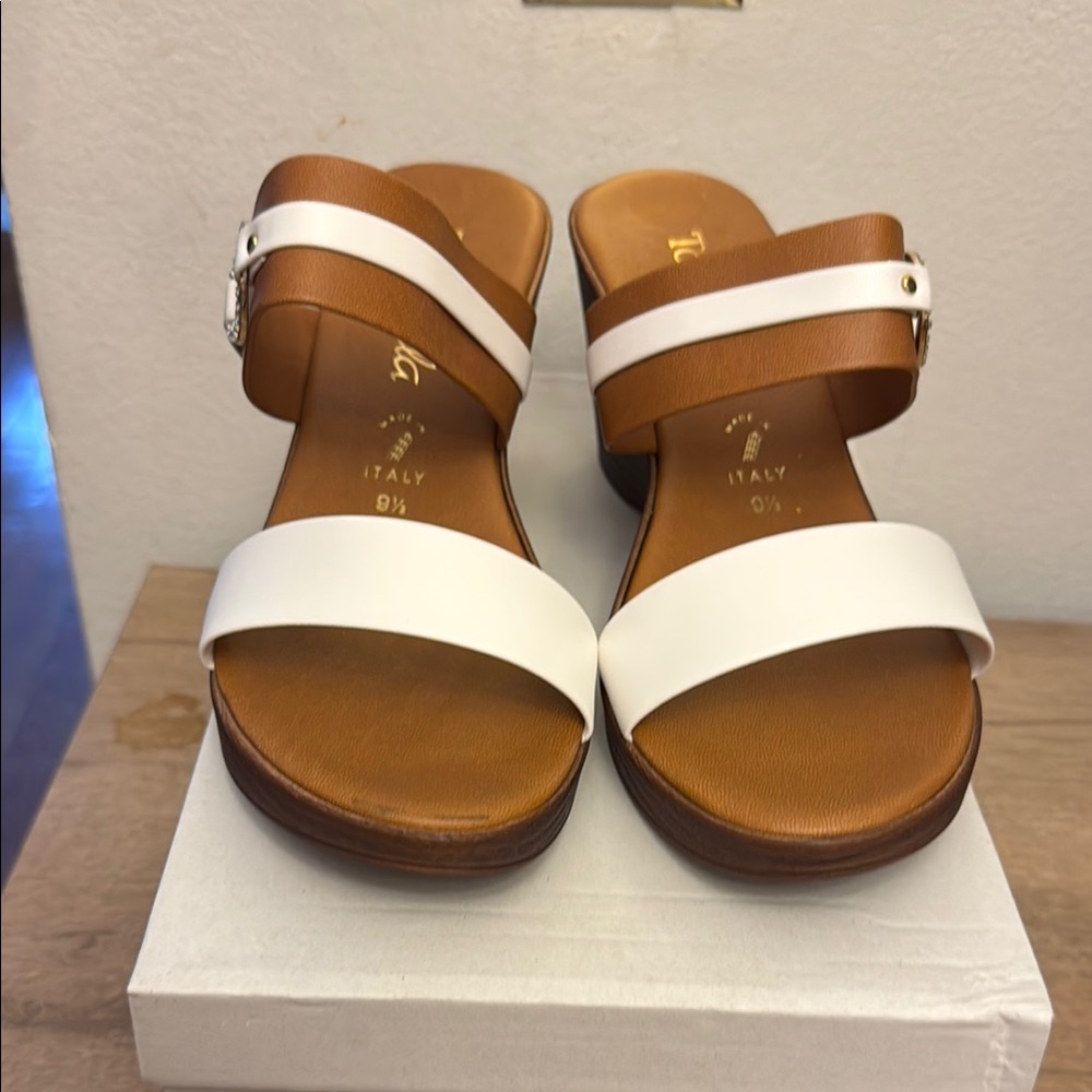 NIB Toscanella wedge sandals size 9.5. - Picture 1 of 5